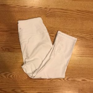 White lululemon Luxtreme crop